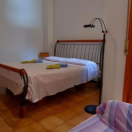 Pisa Central Station Room Rent المظهر الخارجي الصورة