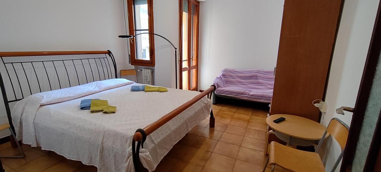 Pisa Central Station Room Rent المظهر الخارجي الصورة