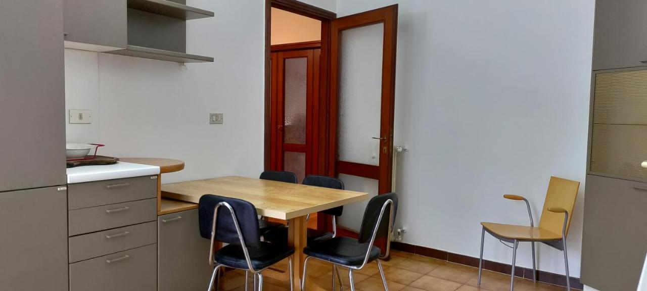 Pisa Central Station Room Rent المظهر الخارجي الصورة